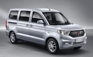 WuLing Hongguang V '2019